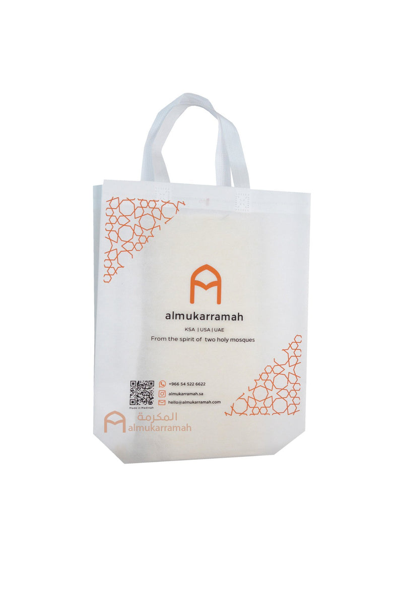 Buy Makkah imam prayer rug - gift bag- www.almukarramah.com